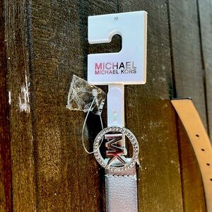 NWT Michael Michael Kors sz M silver metallic leather belt rhinestone buckle